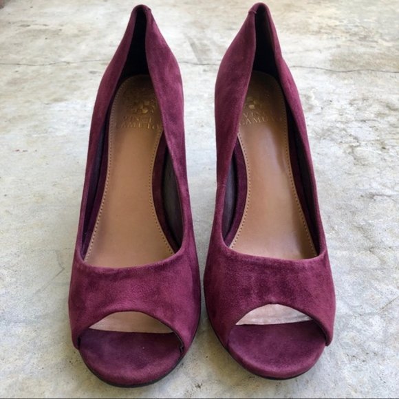 Vince Camuto Berit Maroon Suede Peep Toe Heels - Picture 2 of 10